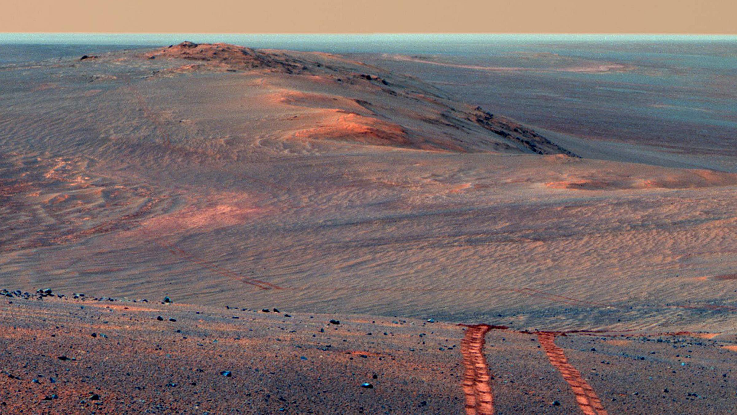 Archiv: Endeavour Krater aufgenommen vom Mars-Rover "Opportunity" am 15.08.2014