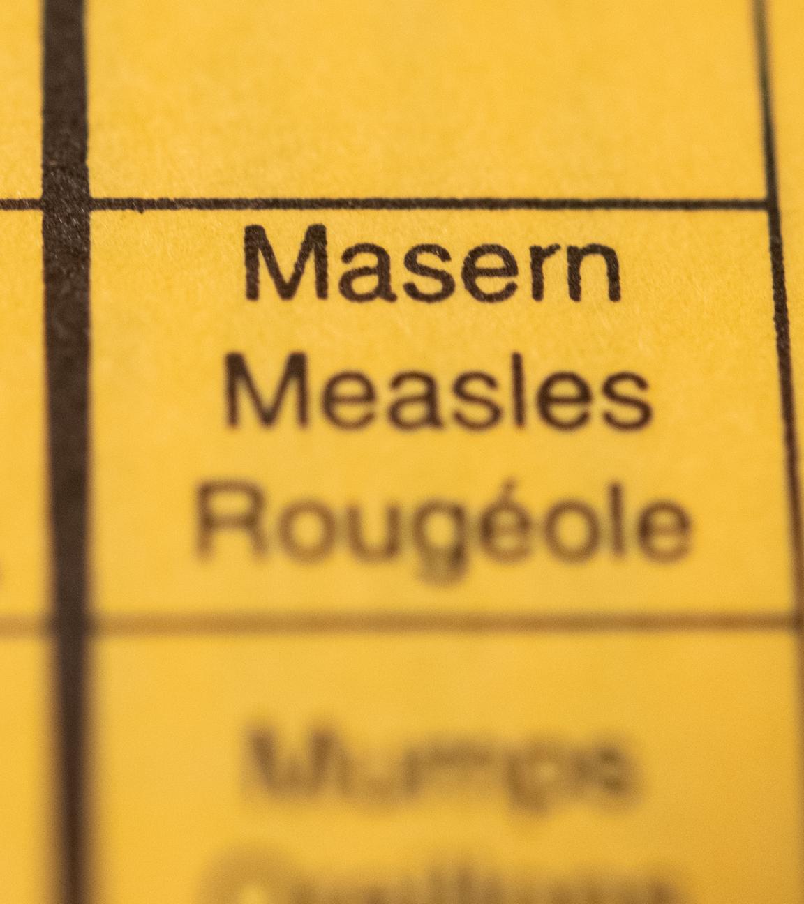 Impfausweis mit Feld für die Masernimpfung