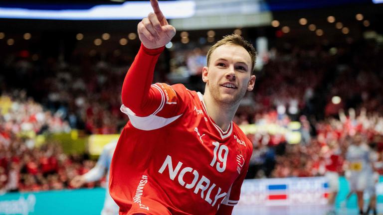 Mathias Gidsel (Dänemark) jubelt. 