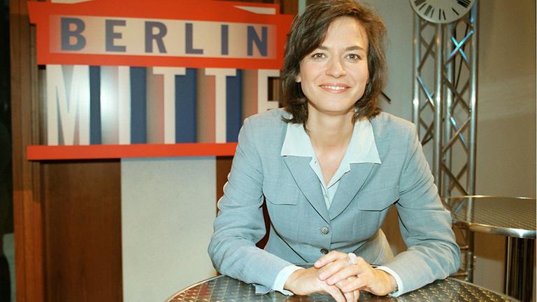 Maybrit Illner am Tag der ersten "Berlin Mitte"  Sendung, 14. Oktober 1999