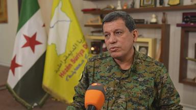 Mazlum Abdi, Oberbefehlshaber der Kurdenmiliz SDF, im ZDF-Interview