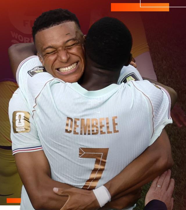 Mbappe und Dembele jubeln