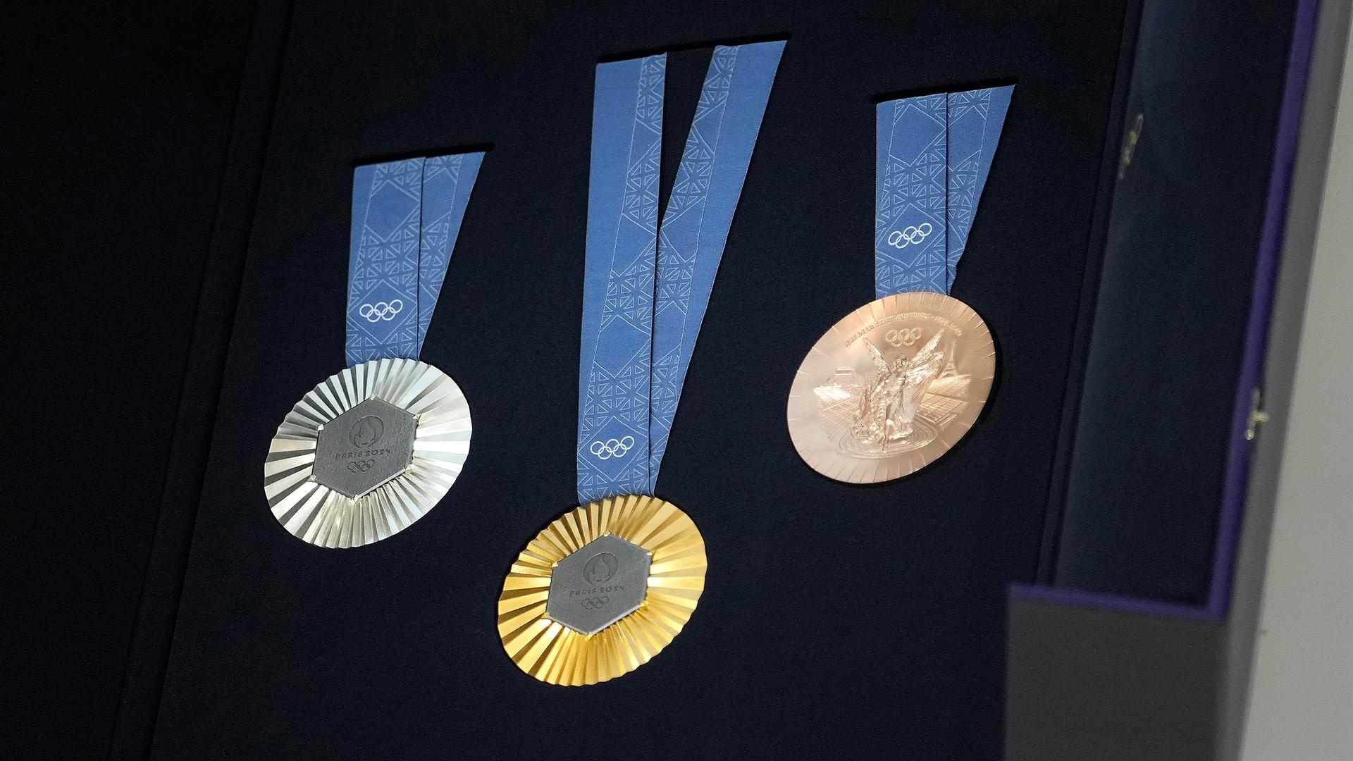 Medaillen für die Olympischen Spiele 2024 in Paris