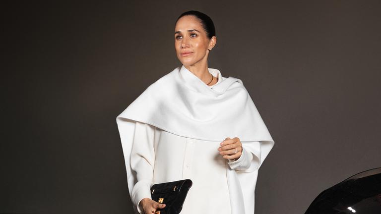 Meghan entzürnt Kritiker mit Paris-Video