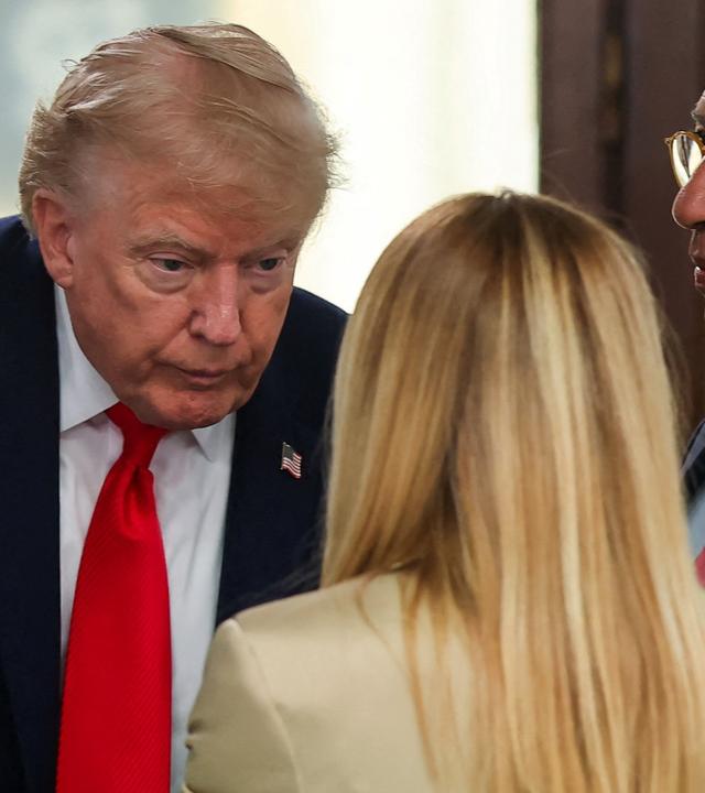 Donald Trump und Giorgia Meloni beim G7-Gipfel in Évian.