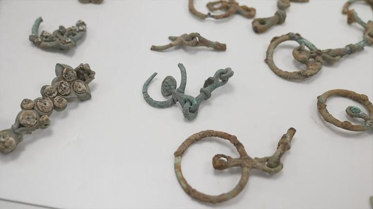 Objekt aus einem Schatz aus der Eisenzeit