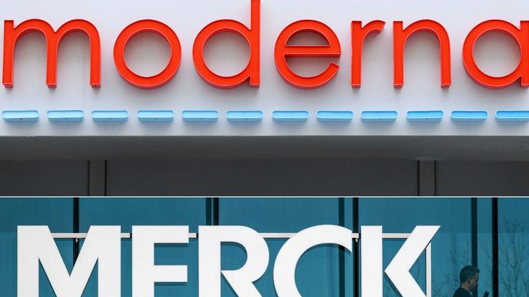 Diese am 19. August 2026 erstellte Bildkombination zeigt das Moderna-Logo am Unternehmenssitz in Cambridge, Massachusetts (8. Mai 2020), sowie das Merck-Logo am Unternehmenssitz in Rahway, New Jersey (5. Februar 2024).