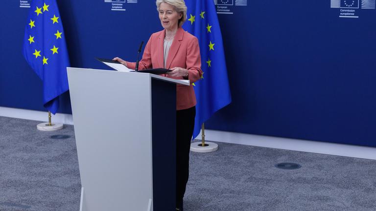 Präsidentin der EU-Kommission, Ursula von der Leyen, bei einer Pressekonferenz zum Mercosur-Abkommen.
