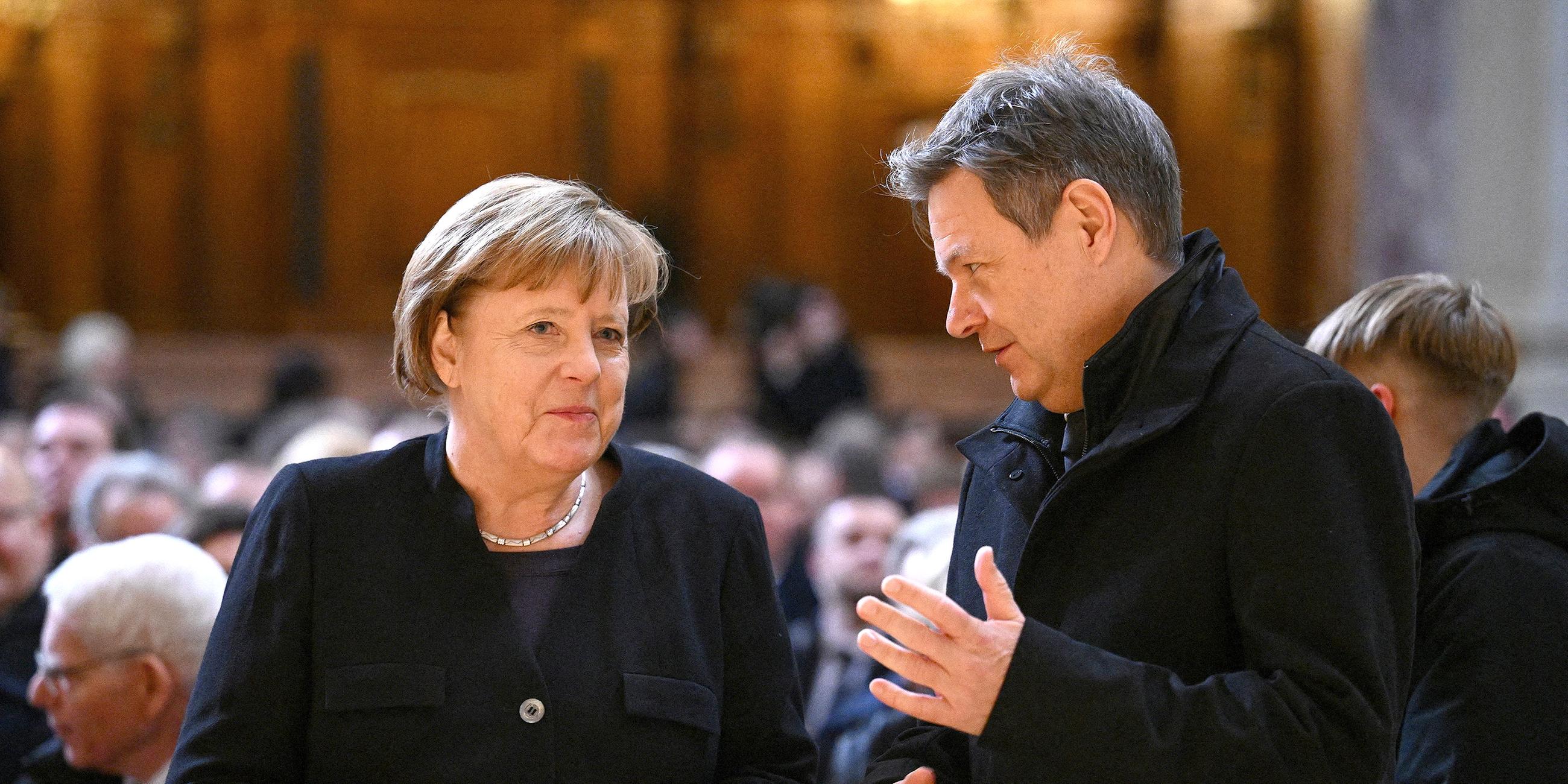 Angela Merkel und Robert Habeck