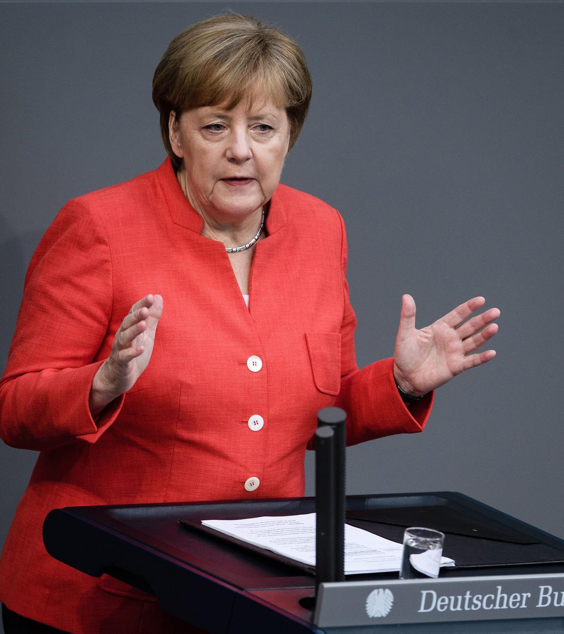 Angela Merkel bei der Generaldebatte im Bundestag