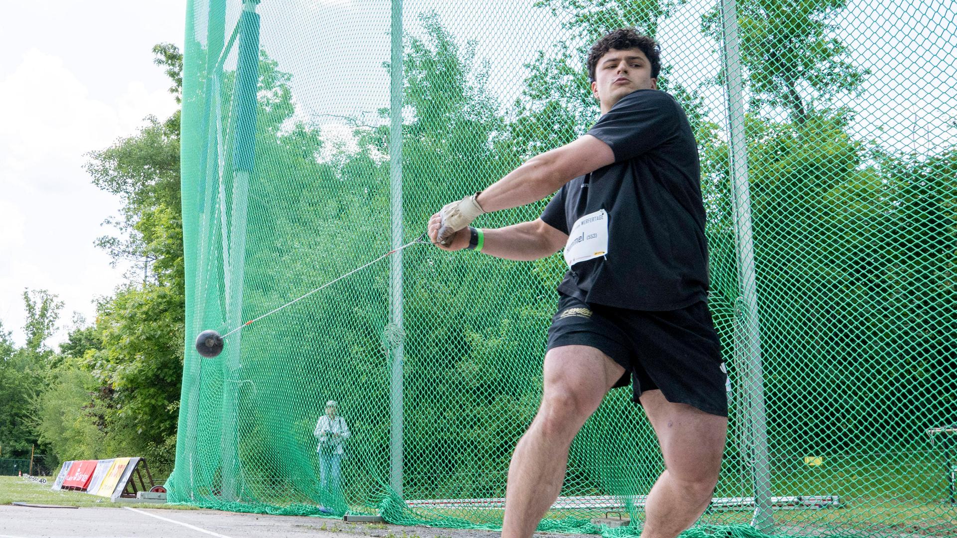 Hammerwerfer Merlin Hummel bei den Halplus Werfertagen zwischen dem 23.-25.05.2025 in Halle.