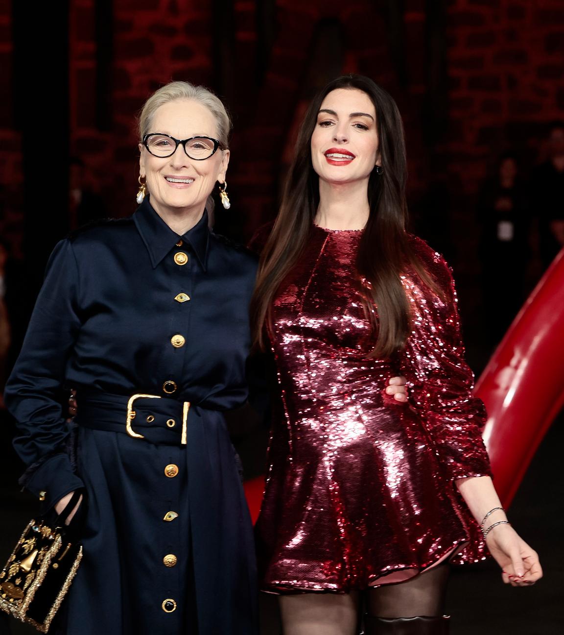 Meryl Streep und Anna Hathaway bei Modenschau