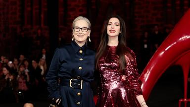Meryl Streep und Anne Hathaway bei Modenschau