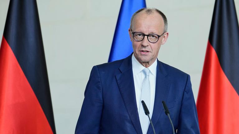 Friedrich Merz spricht im Bundeskanzleramt am 09.04.2026.