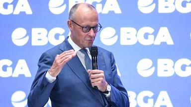 Bundeskanzler Merz kündigte neue Maßnahmen gegen die hohen Spritpreise an.