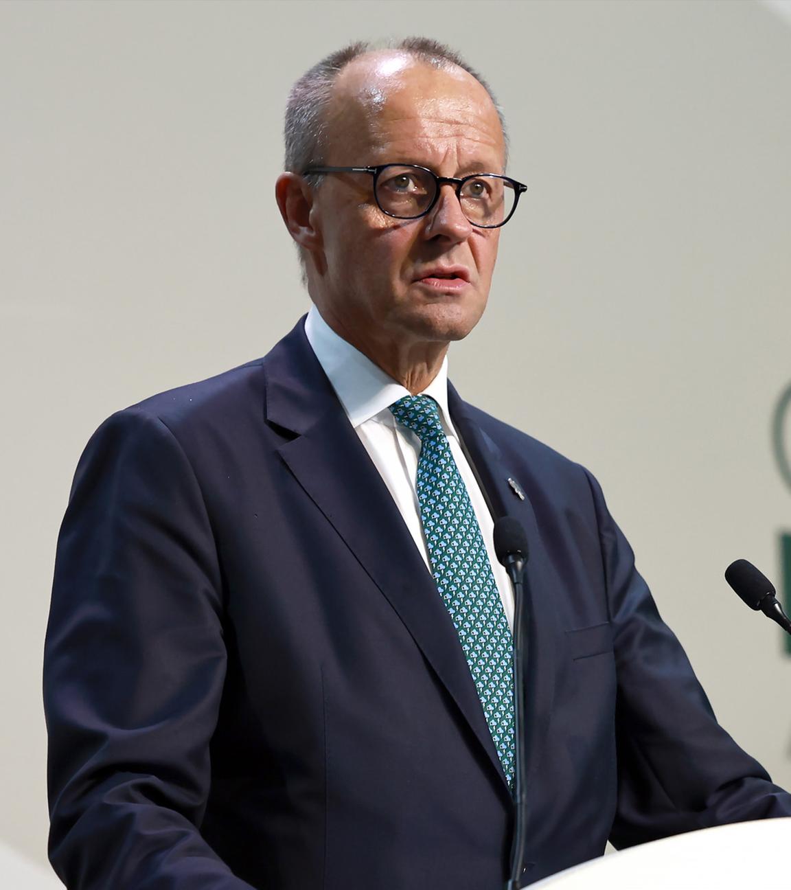 Der deutsche Bundeskanzler Friedrich Merz spricht während des COP30-Gipfeltreffens in Belém, Brasilien, am 7. November 2025.