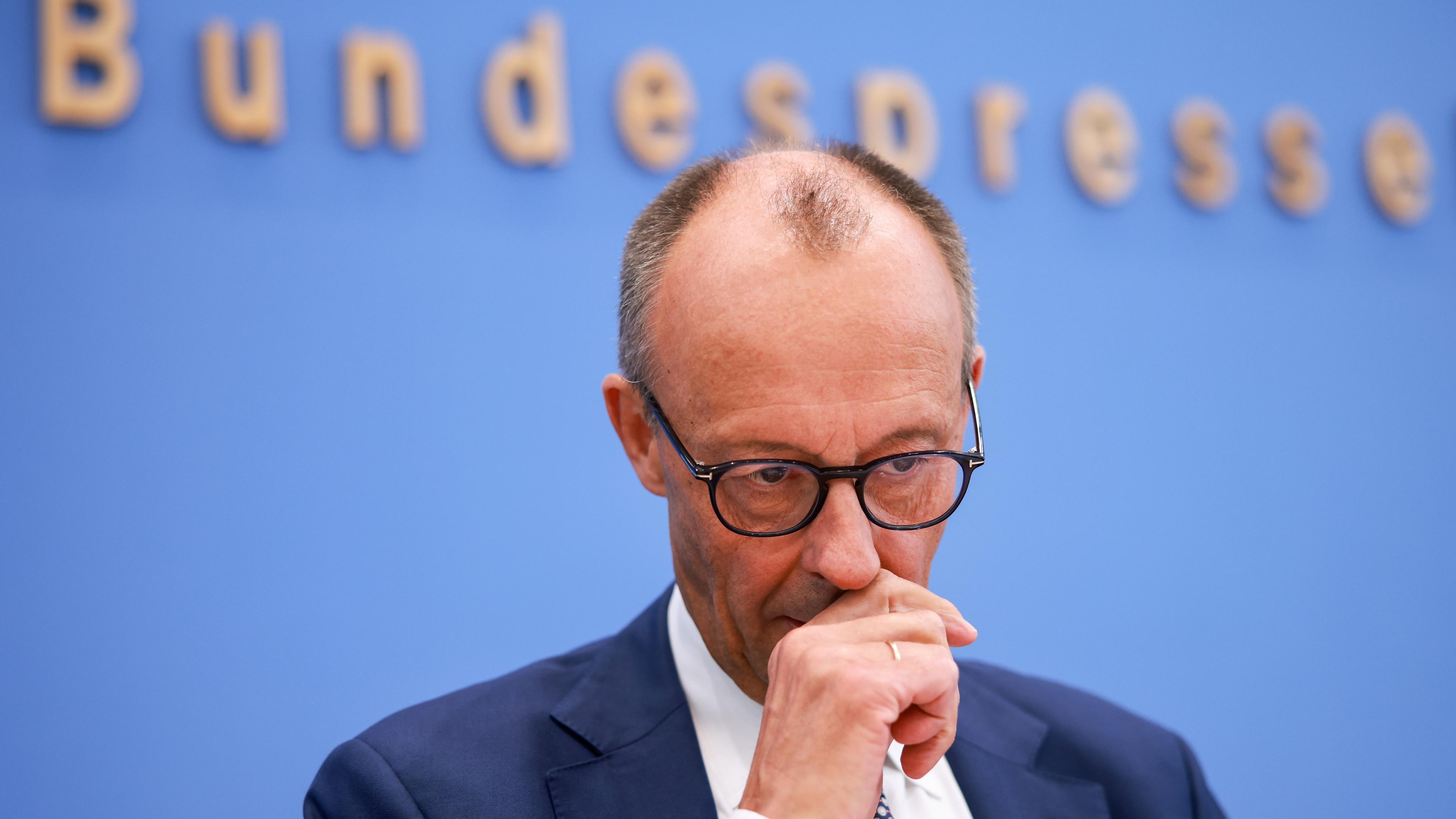 Bundeskanzler Friedrich Merz bei der Bundespressekonferenz