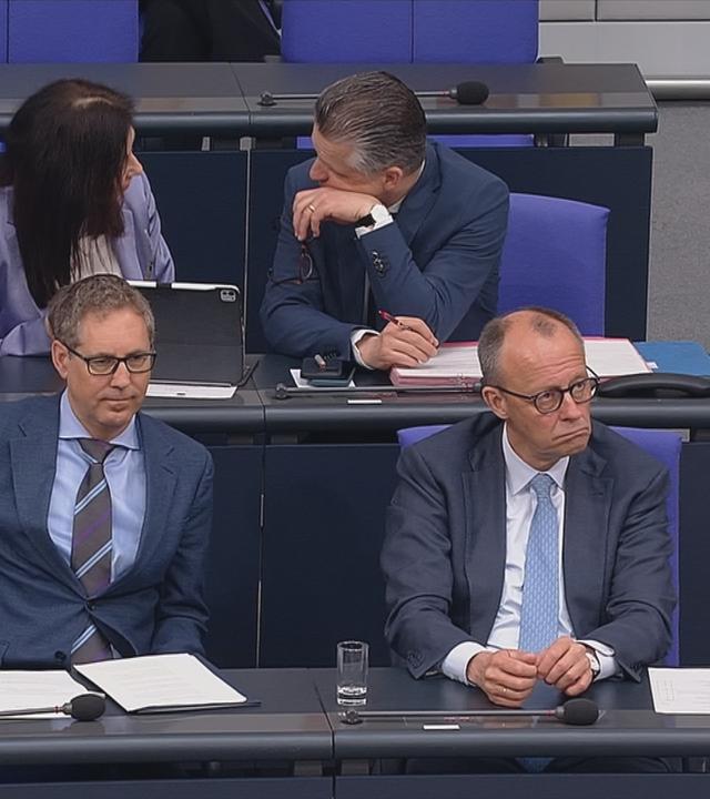 Merz im Bundestag