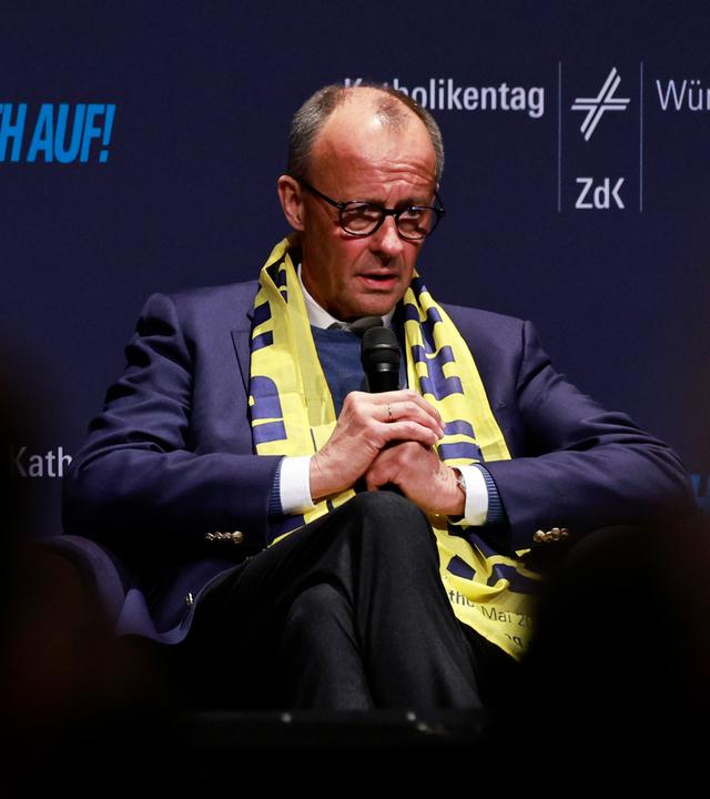 Bundeskanzler Friedrich Merz während einer Podiumsdiskussion auf dem 104. Katholikentag in Würzburg am 15.05.2026.