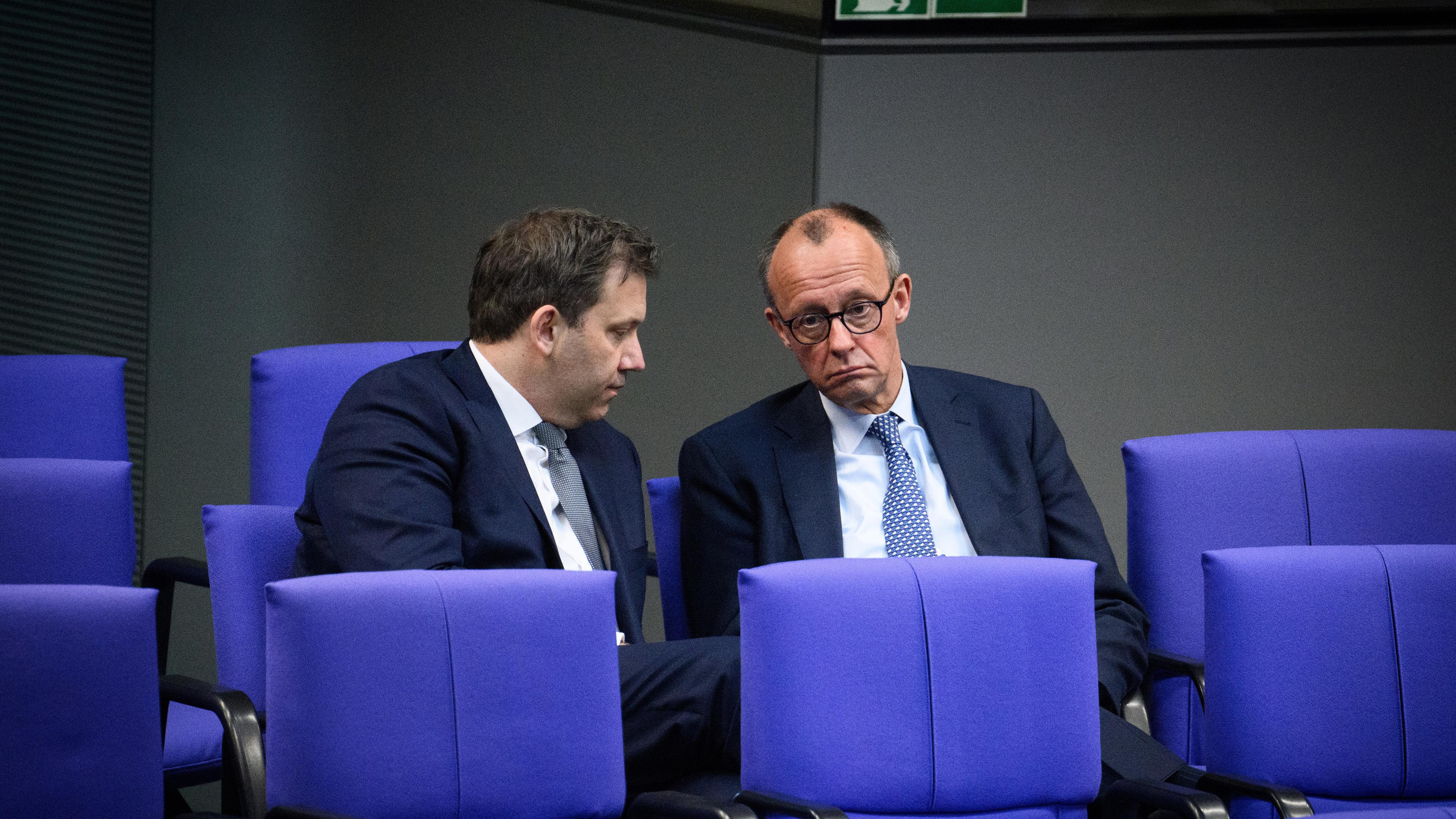 Merz und Klingbeil im Bundestag