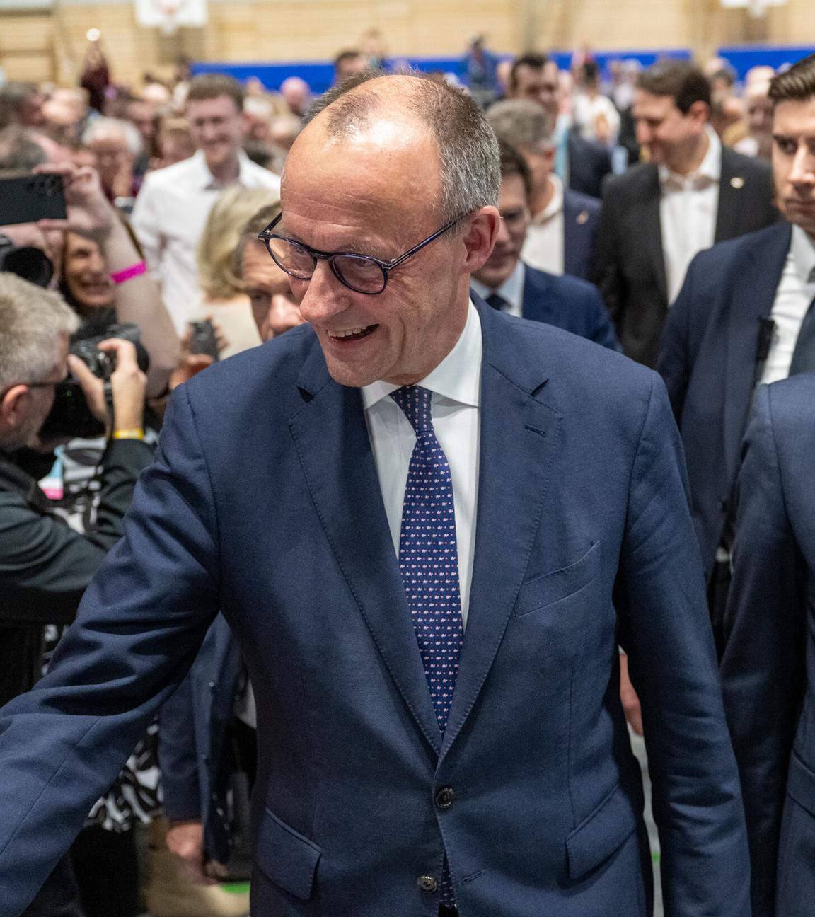 Friedrich Merz, CDU-BundesvoFriedrich Merz Bundesvorsitzender der CDU Bundeskanzler und Christoph Stetter Kandidat fuer die CDU Wahlkreis Singen