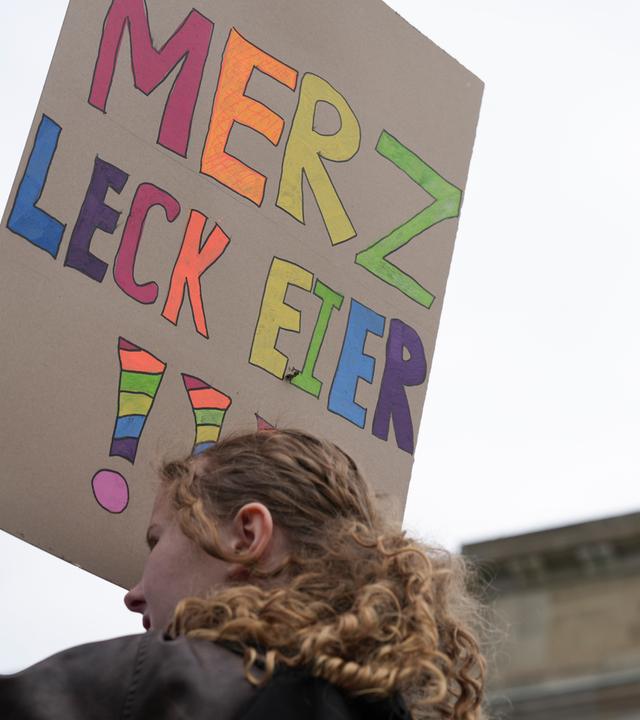 Plakat "Merz leck Eier!!!"