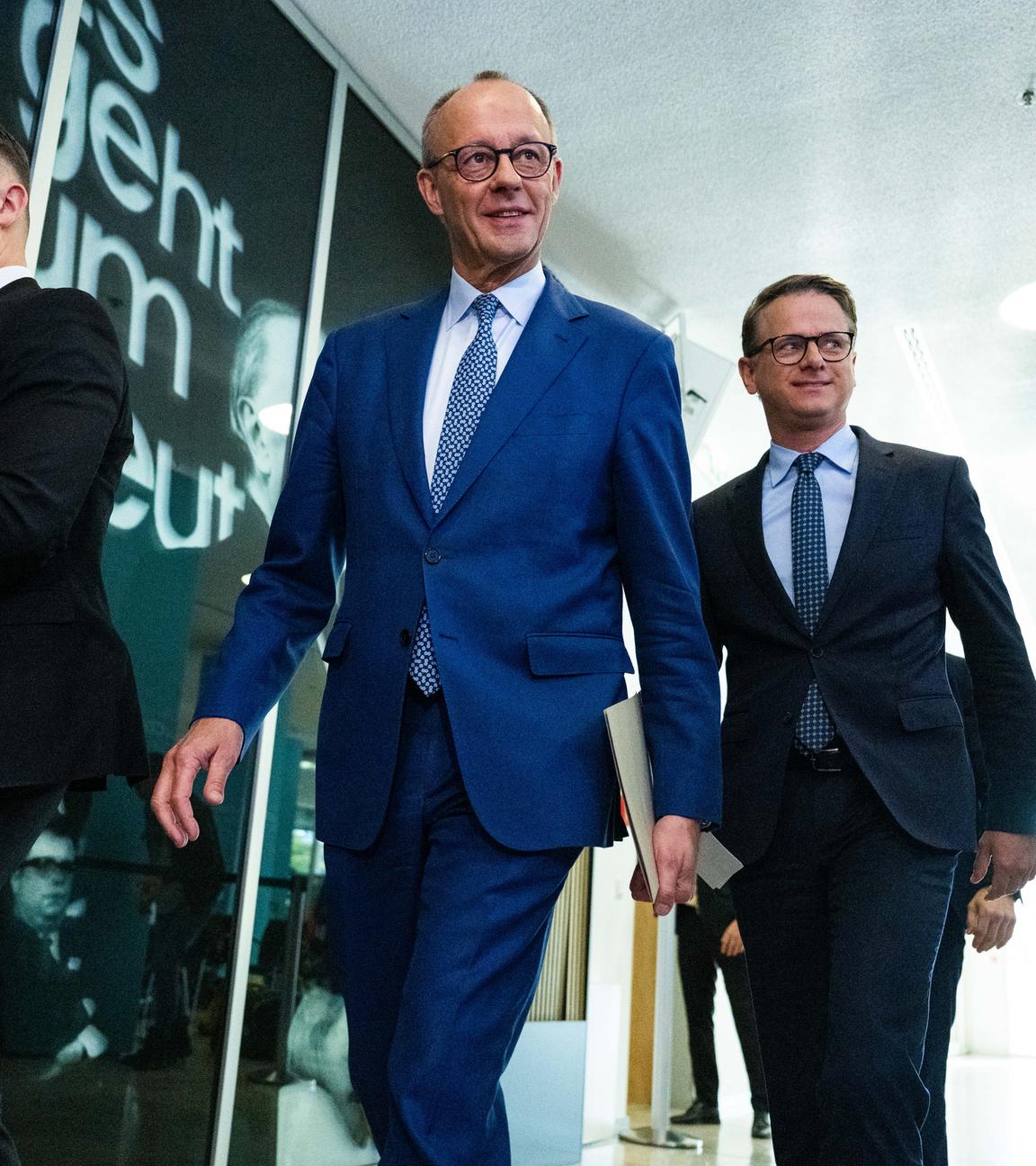 Bundeskanzler Friedrich Merz und CDU-Generalsekretär Carsten Linnemann