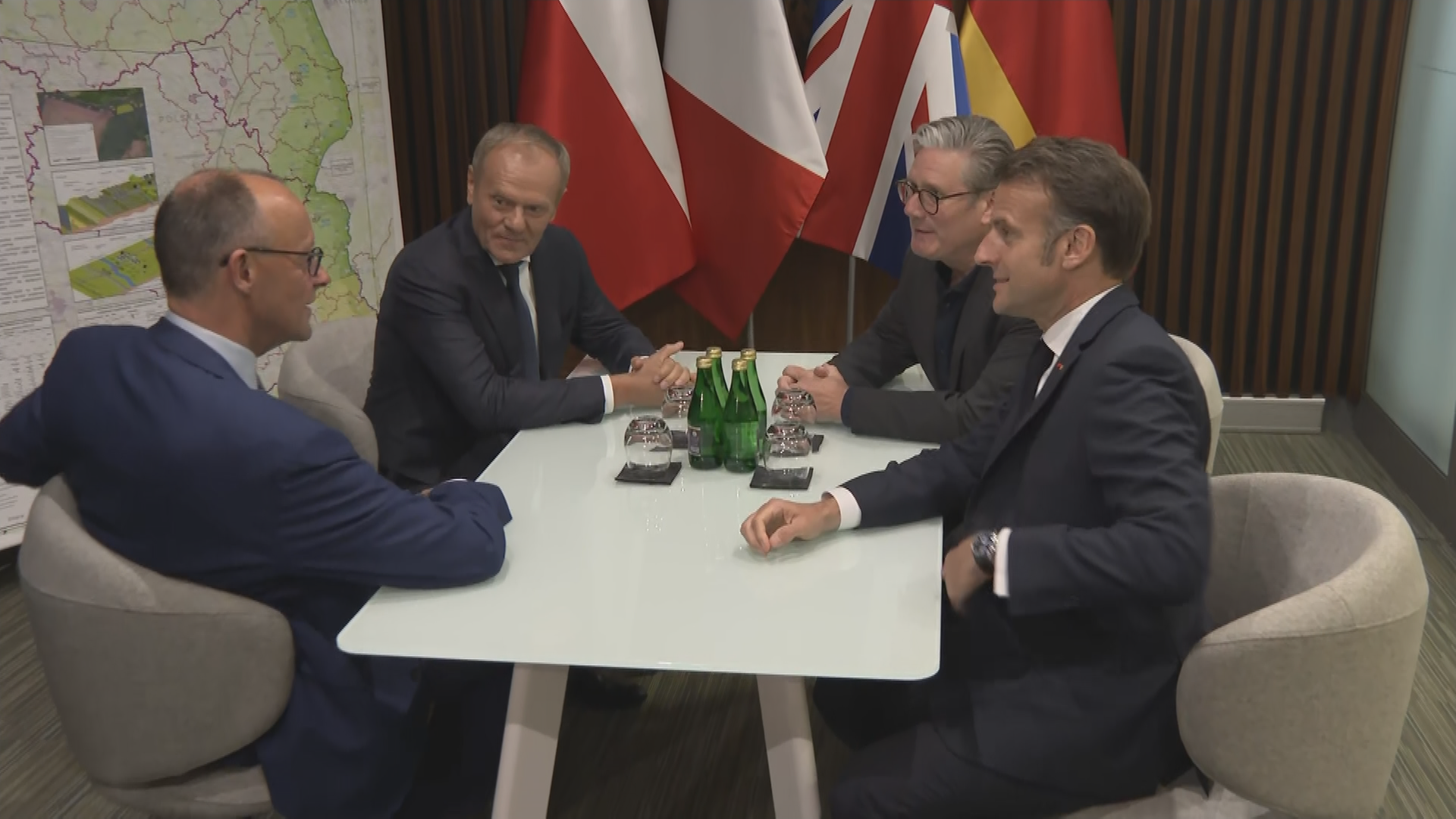 Merz, Macron, Starmer und Tusk sprechen über Unterstützung der Ukraine