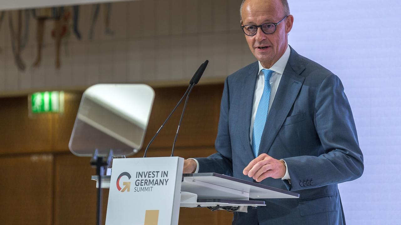 Merz lockt Investoren mit deutschen Klischees