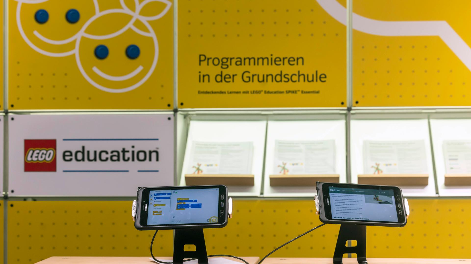 Archiv: Messe Didacta in Stuttgart