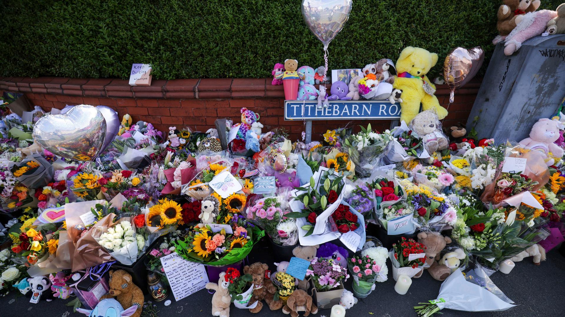 Blumen und Trauer in Southprot 