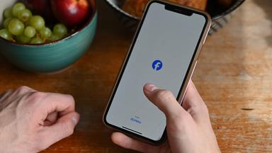 Facebook auf Handy
