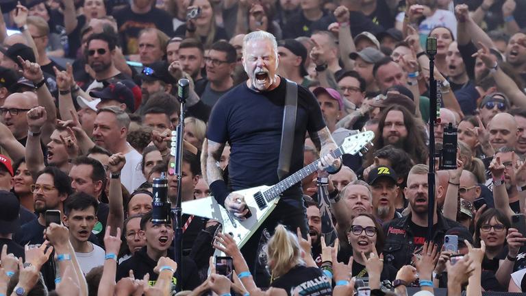 James Hetfield Sänger und Gitarrist der Band Metallica im Olympiastadion in Berlin am 30.05.2026.