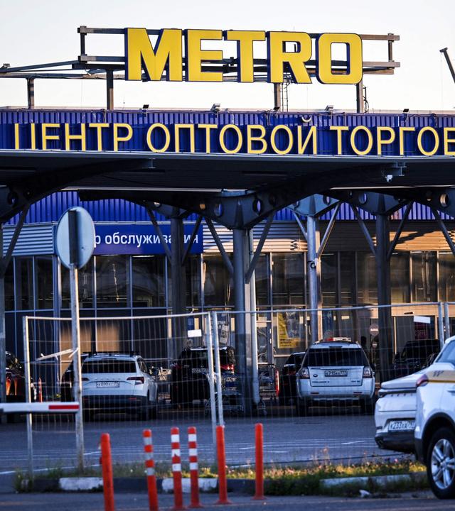 Metro-Hypermarkt in Moskau, Russland