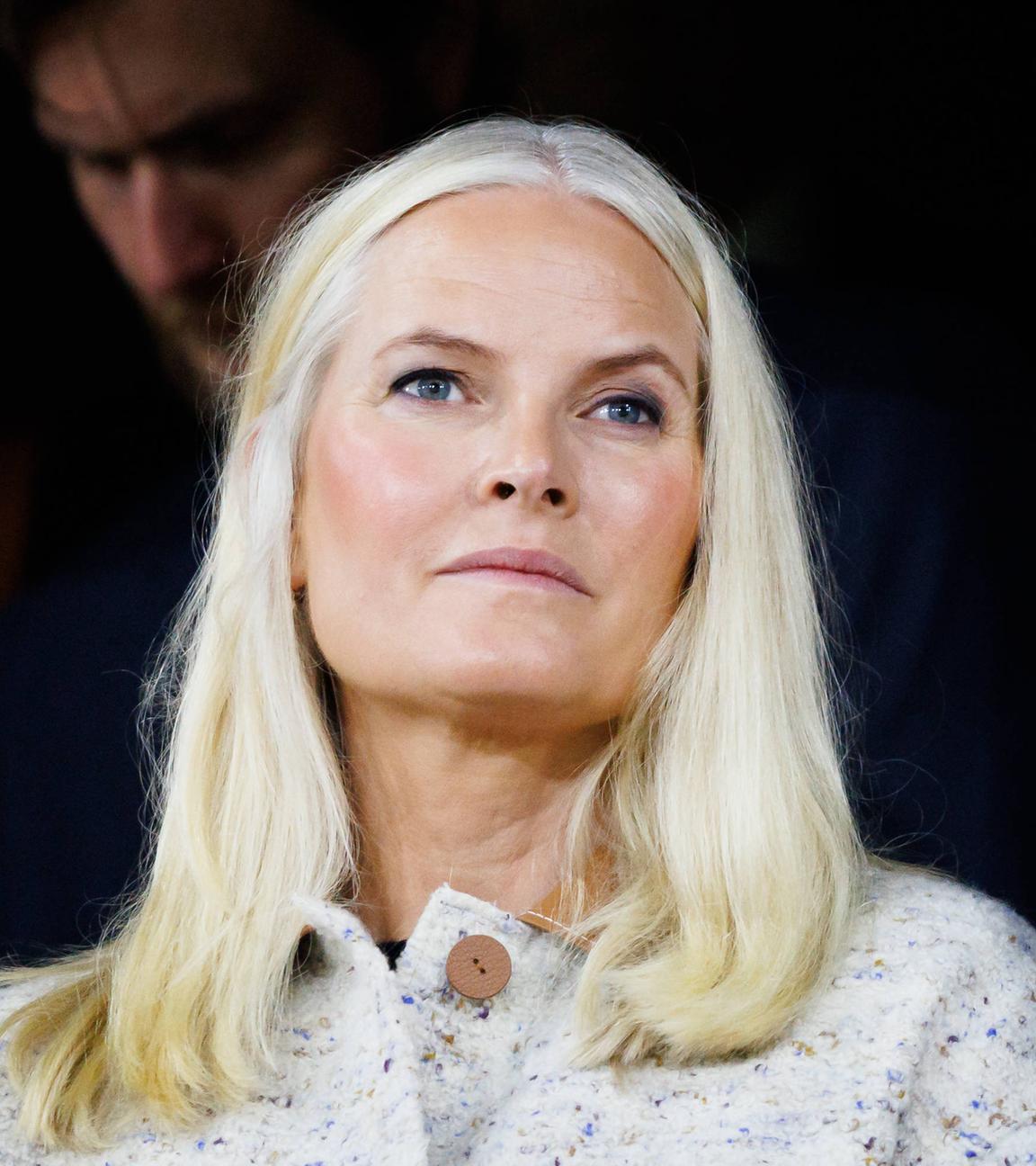 Mette-Marit, Kronprinzessin von Norwegen, beim Qualifikationsspiel zur Weltmeisterschaft 2026 zwischen Norwegen und Moldawien im Ullevaal Stadion in Oslo am  09.09.2025.