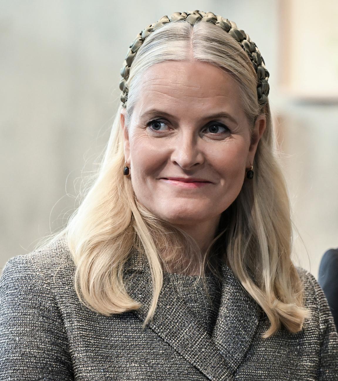 Mette-Marit äußert sich zu Epstein-Kontakt