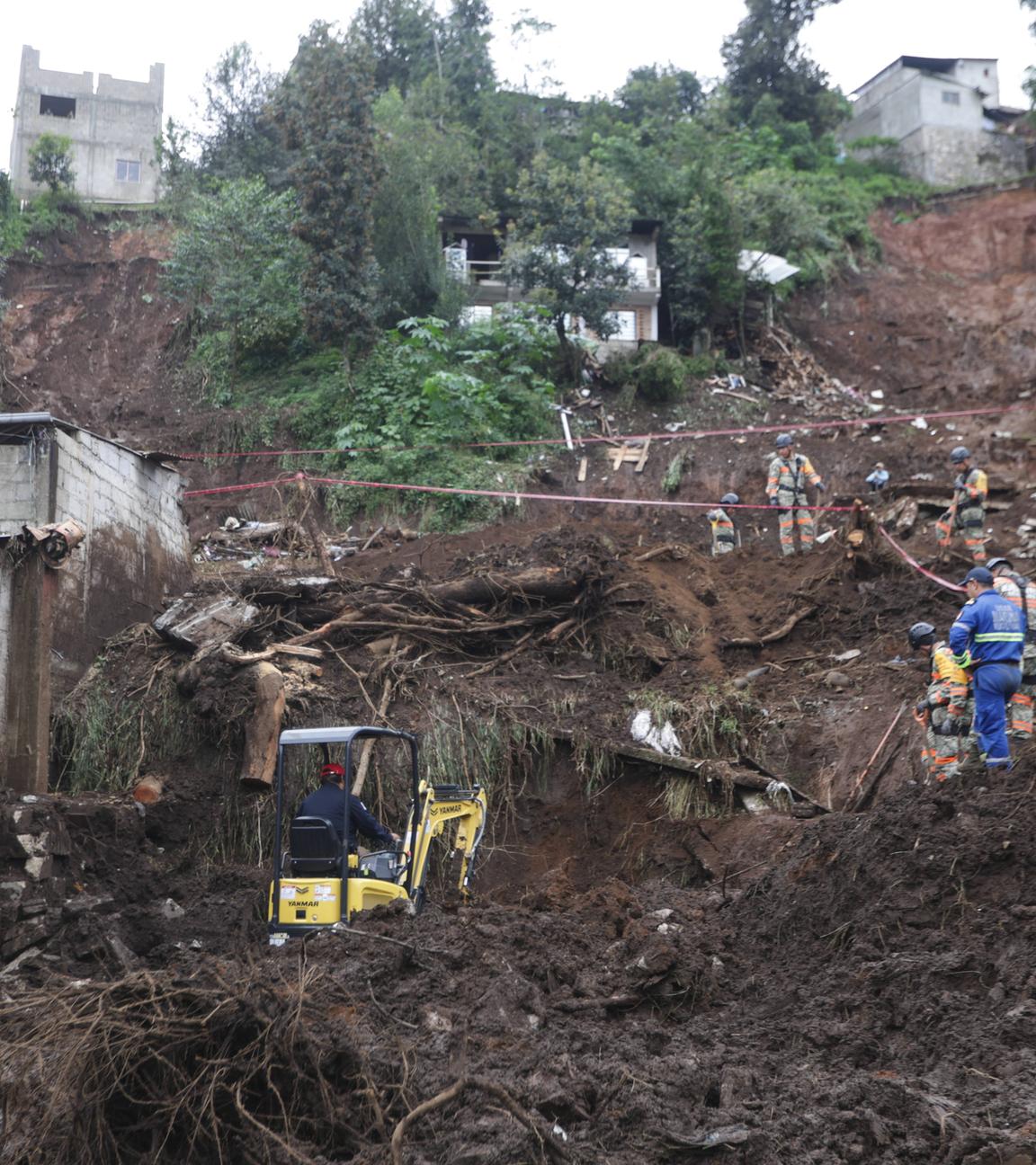 Eine durch Unwetter zerstörte Gegend in Huachinango, Mexiko.