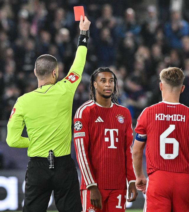 Rote Karte für Michael Olise
