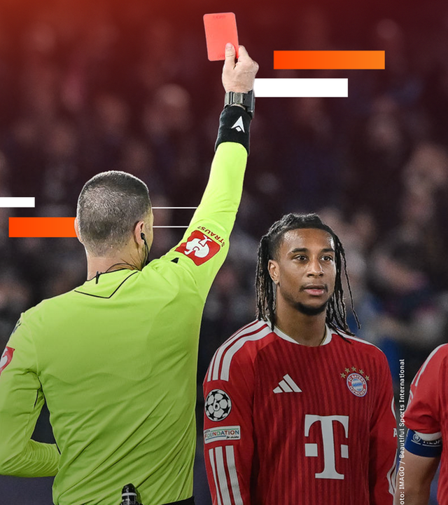 Bayerns Michael Olise sieht im Spiel gegen Viking Stavanger die Gelb-Rote Karte