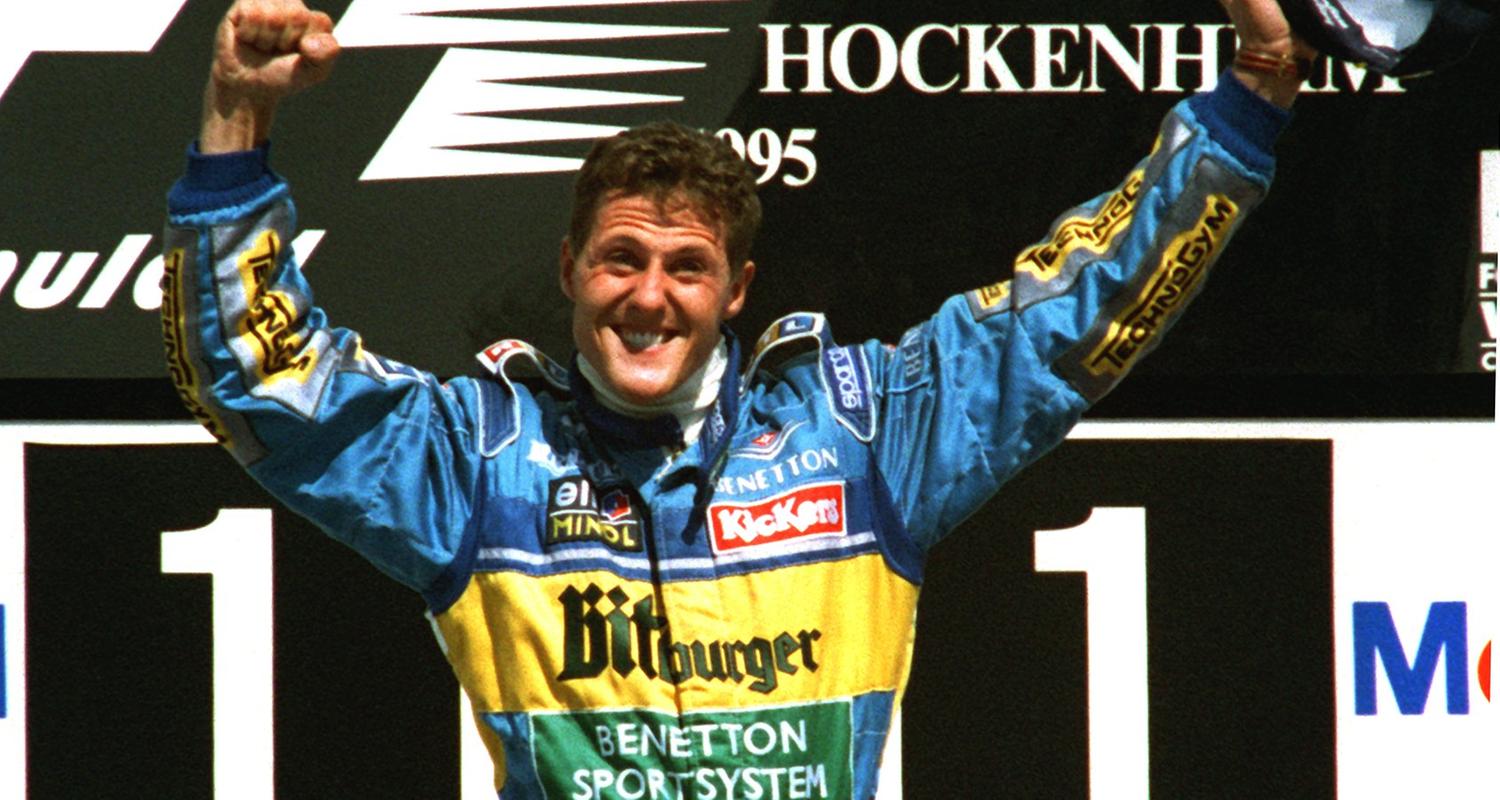 Baden-Württemberg, Hockenheim: Michael Schumacher jubelt nach seinem Sieg beim großen Preis von Deutschland auf dem Hockenheimring.