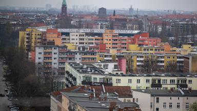 Eine Häuserreihe in Berlin