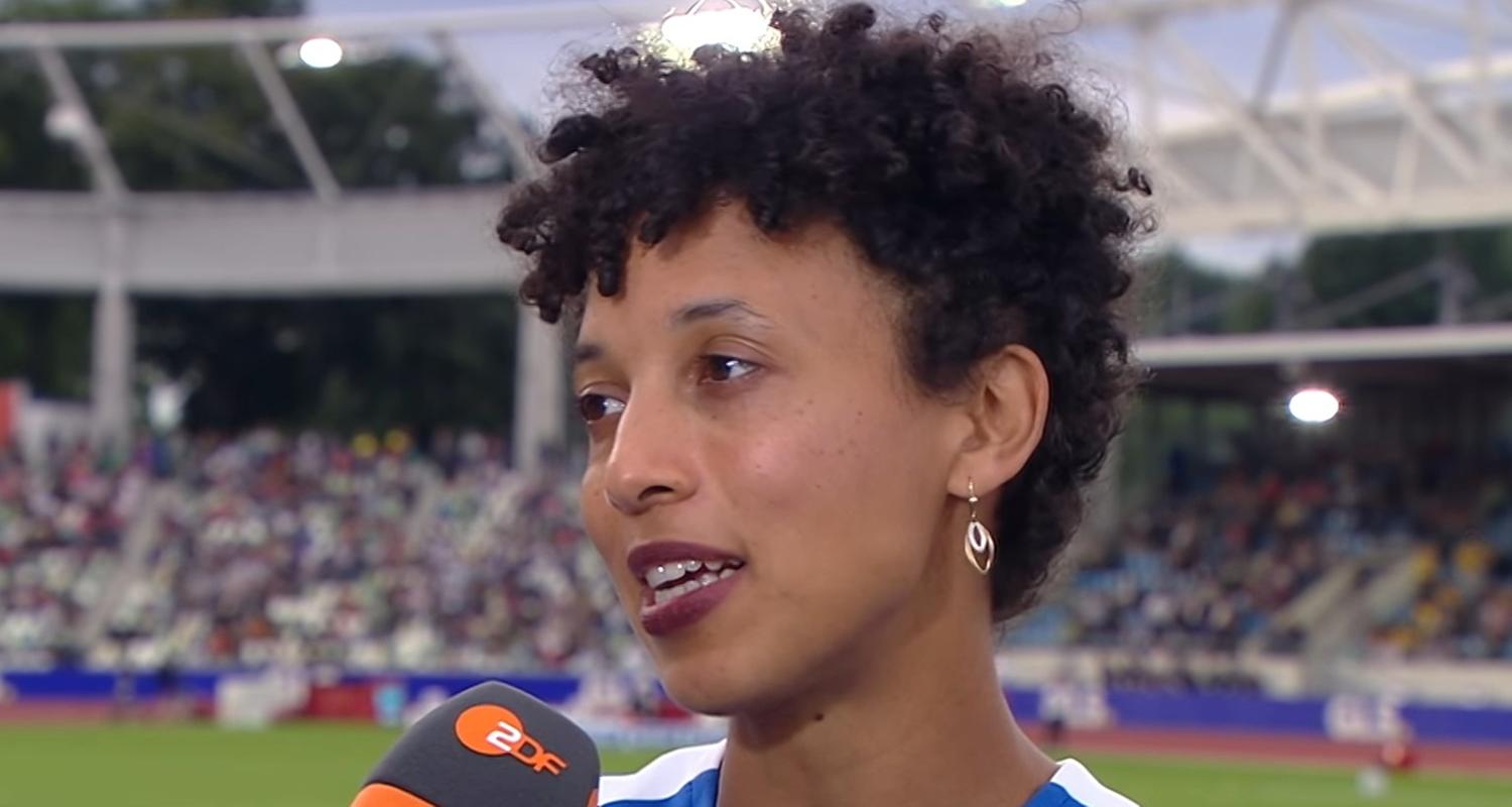 Weitspringerin Malaika Mihambo im ZDF-Interview nach dem Gewinn der deutschen Meisterschaft