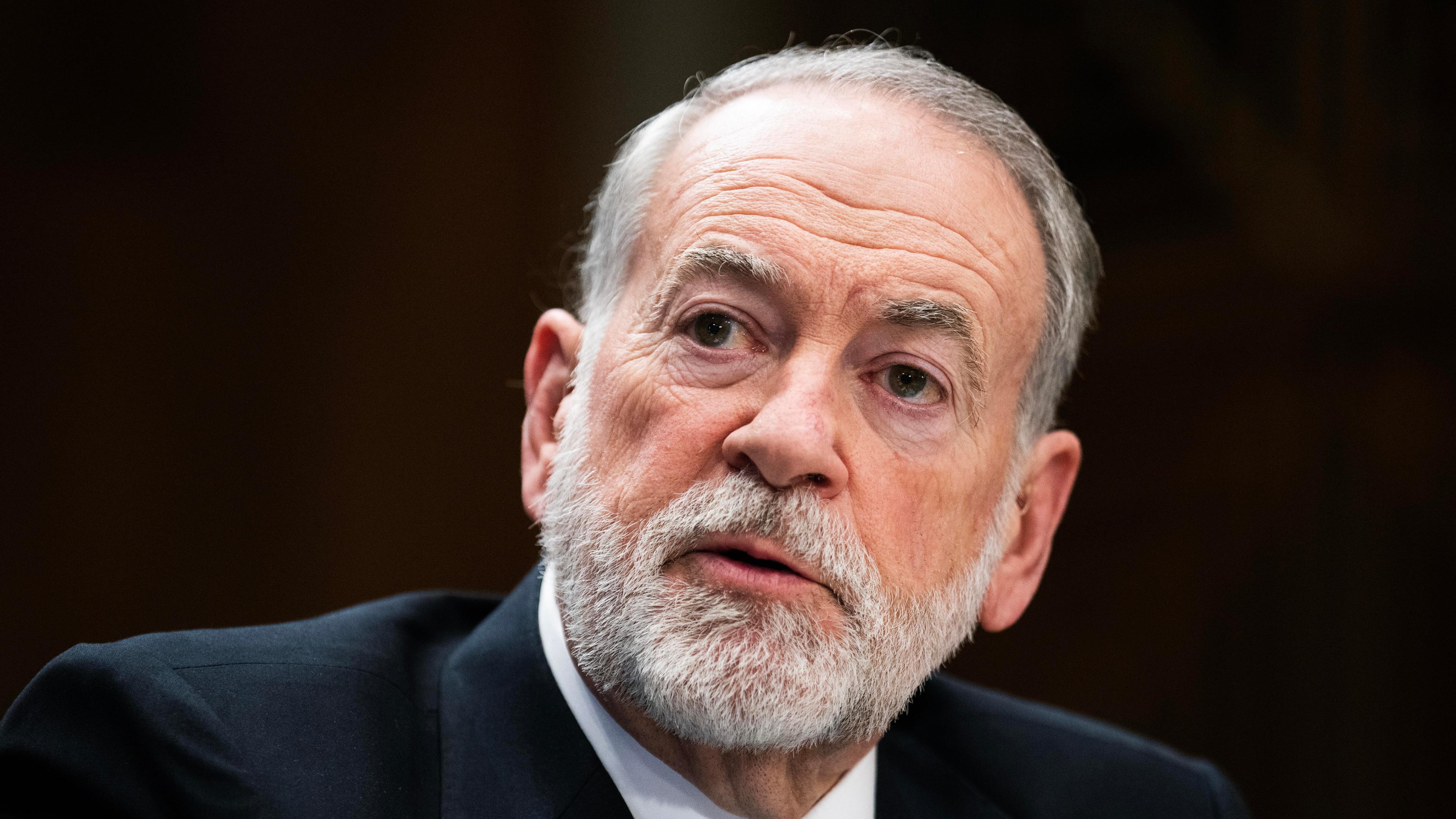 Mike Huckabee, US-Botschafter in Israel, während der Anhörung des Ausschusses für auswärtige Beziehungen des Senats am 25. März 2025.