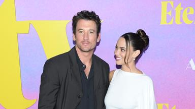 Schauspieler Miles Teller bei der Premiere von seinem Film Eternity in New York mit seiner Ehefrau Keleigh