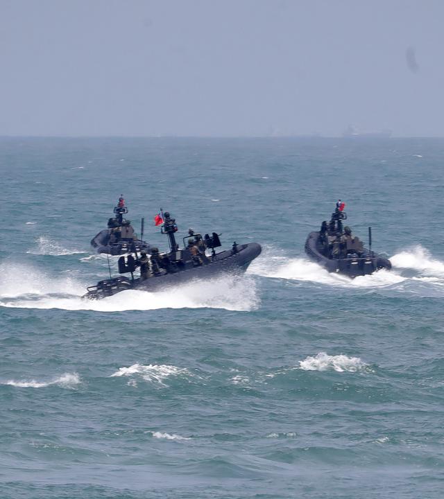 Die taiwanesische Marine führt Übungen zur Küstenangriffs- und Küstenverteidigung, während der jährlichen Militärübungen durch