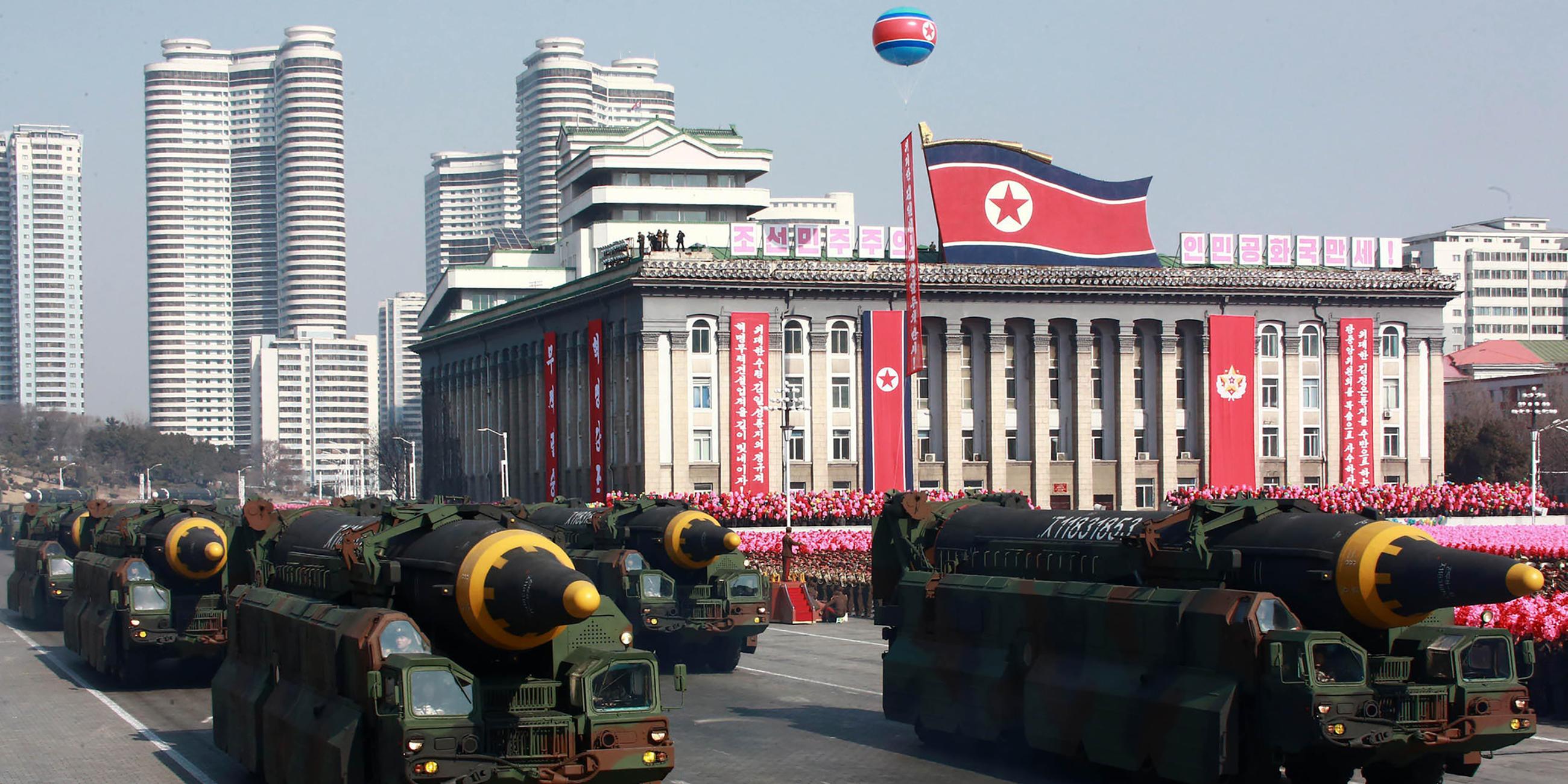 ilitärparade in Pjöngjang am 08.02.2018