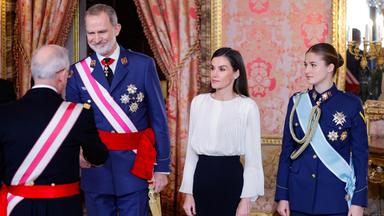 König Felipe begrüßt das neue Jahr in Spanien