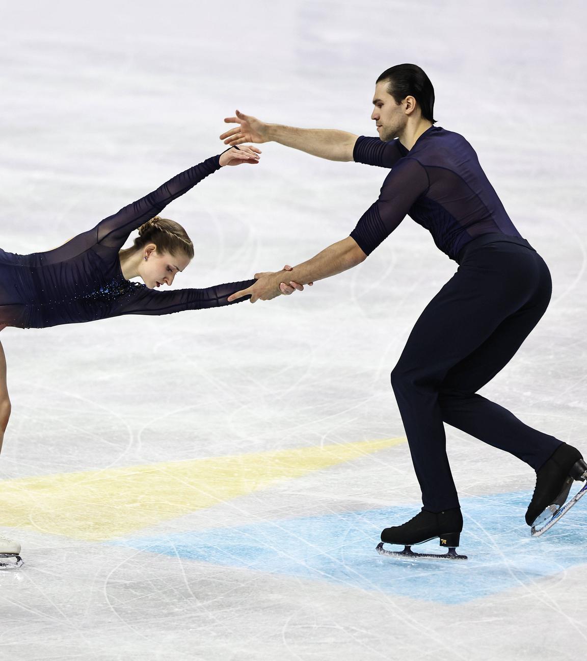 Minerva Hase und Nikita Volodin (Deutschland) in Aktion. 