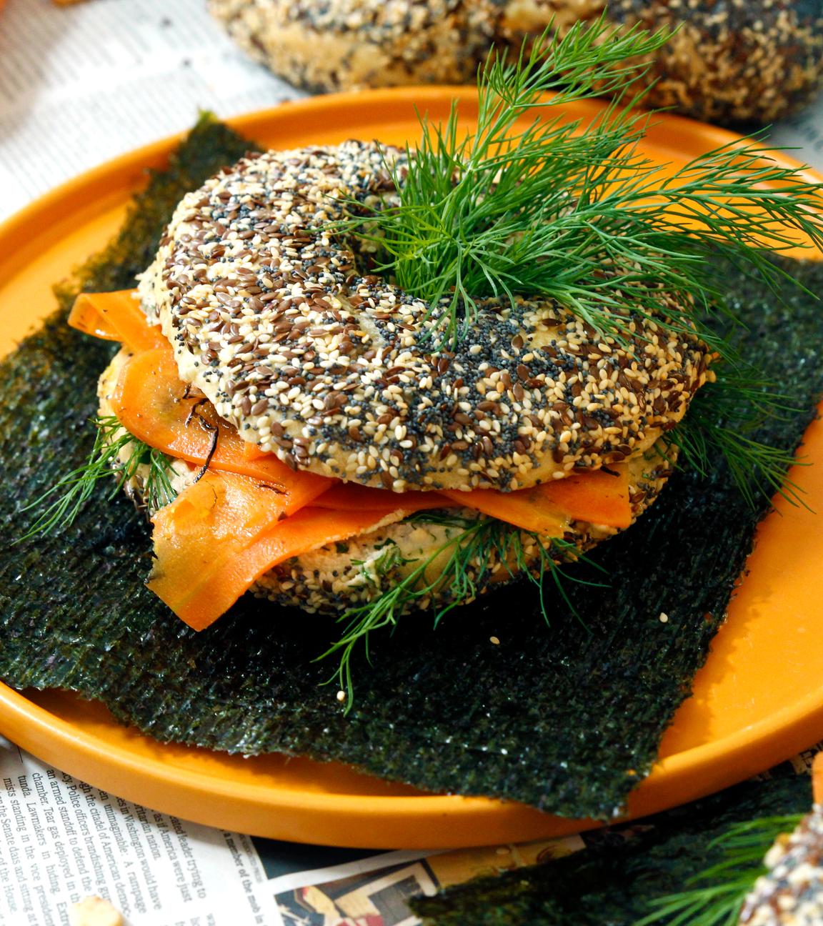 Veganer Möhren Bagel