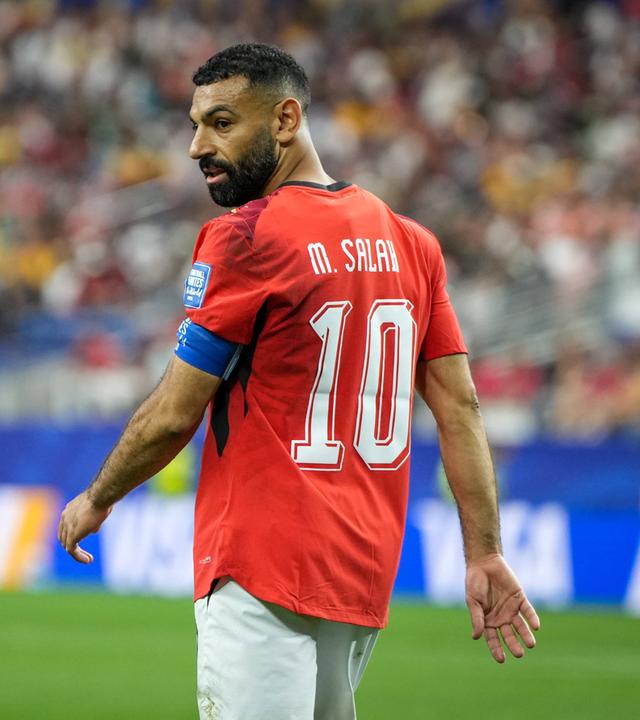 Mohamed Salah (Ägypten) im Einsatz. 